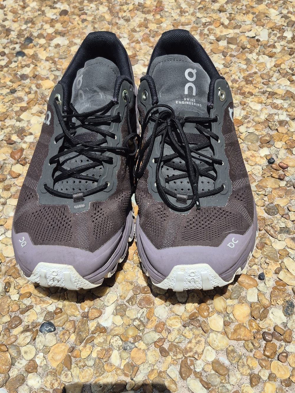 On Running Running Men's Cloudvista Trail Shoes in Brown/Gray
